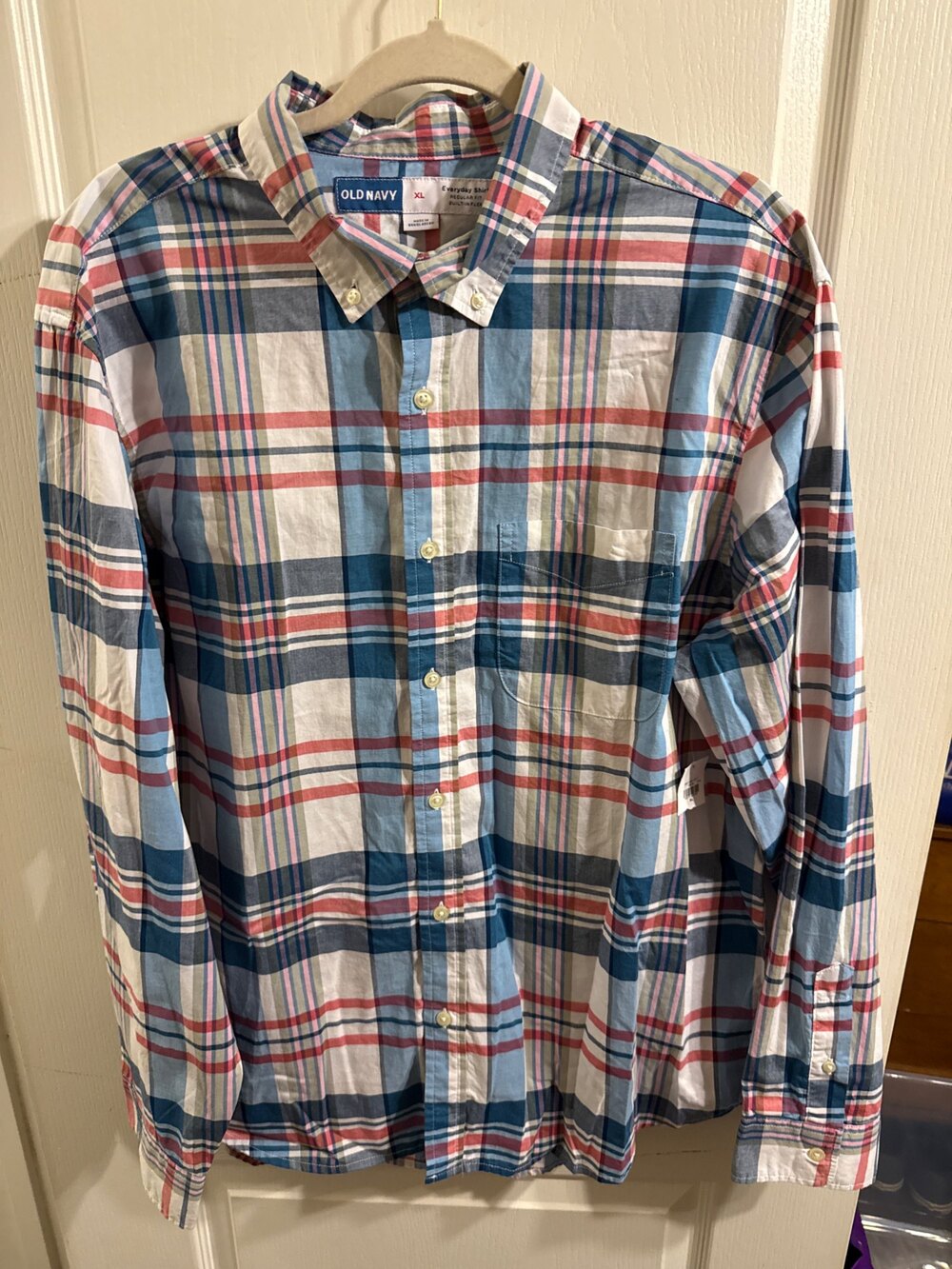 NEW with tags, Old Navy Plaid Button Down Shirt Built In Flex XL - Picture 2 of 7